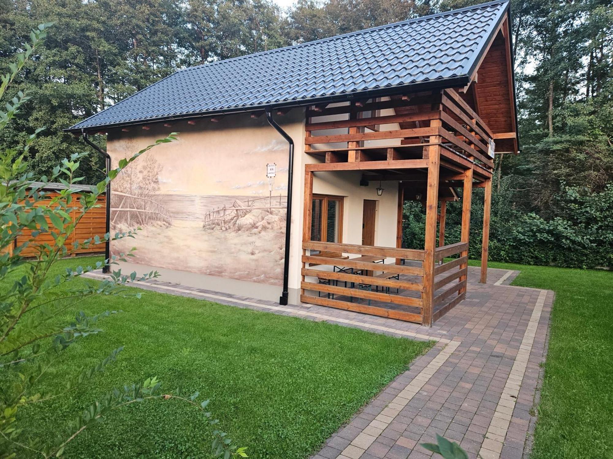 Osada Cztery Pory Roku - Dom Jesien Villa Kopalino Exterior photo