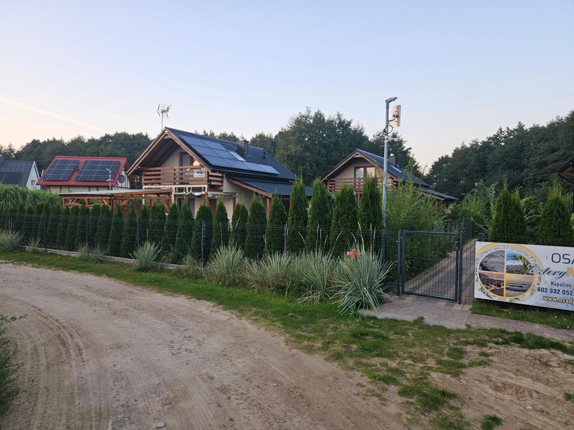 Osada Cztery Pory Roku - Dom Jesien Villa Kopalino Exterior photo
